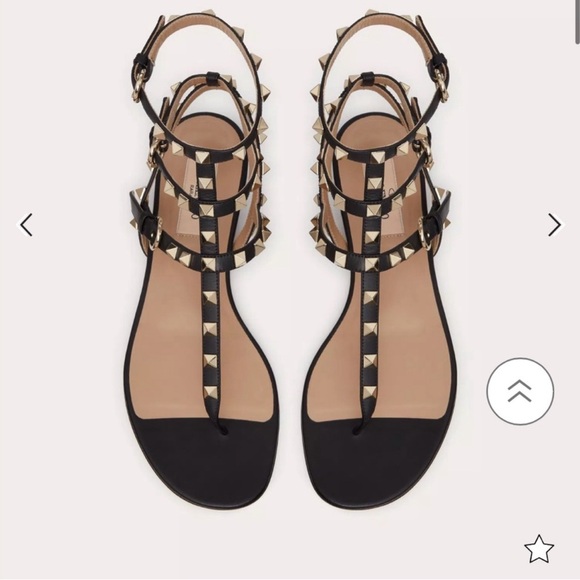 NEW Valentino Rockstud Calfskin flat flip flop sandal size 37 black 🖤 RV $990 - Picture 1 of 13